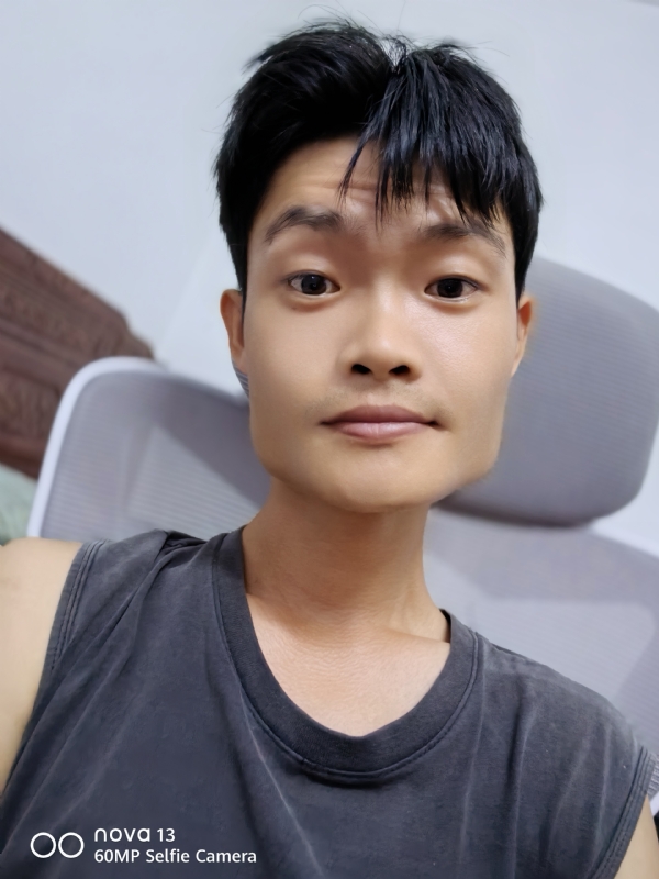 小林的第二张照片--保亭认干亲服务网